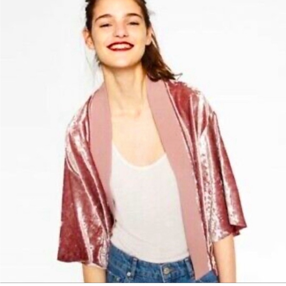 ZARA โ๏ธ๐โ๏ธ Velvet Kimono Sleeve Cardigan Cropped Crop Top Shimmery Luxury Feel - Picture 5 of 16